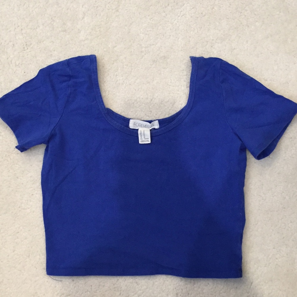 blue cropped top